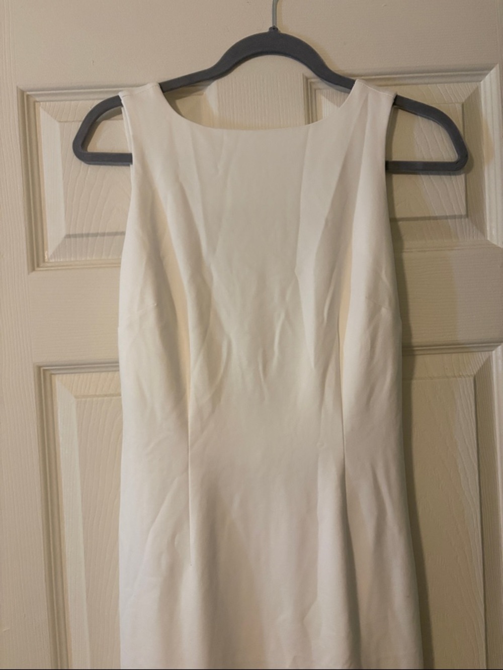 Elegant White Maxi Dress - Classic Sleeveless Silhouette - Picture 2 of 7